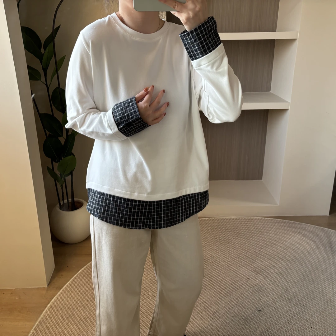 D1744简约宽松圆领长袖假两件T恤女春季显瘦百搭下摆拼接打底上衣