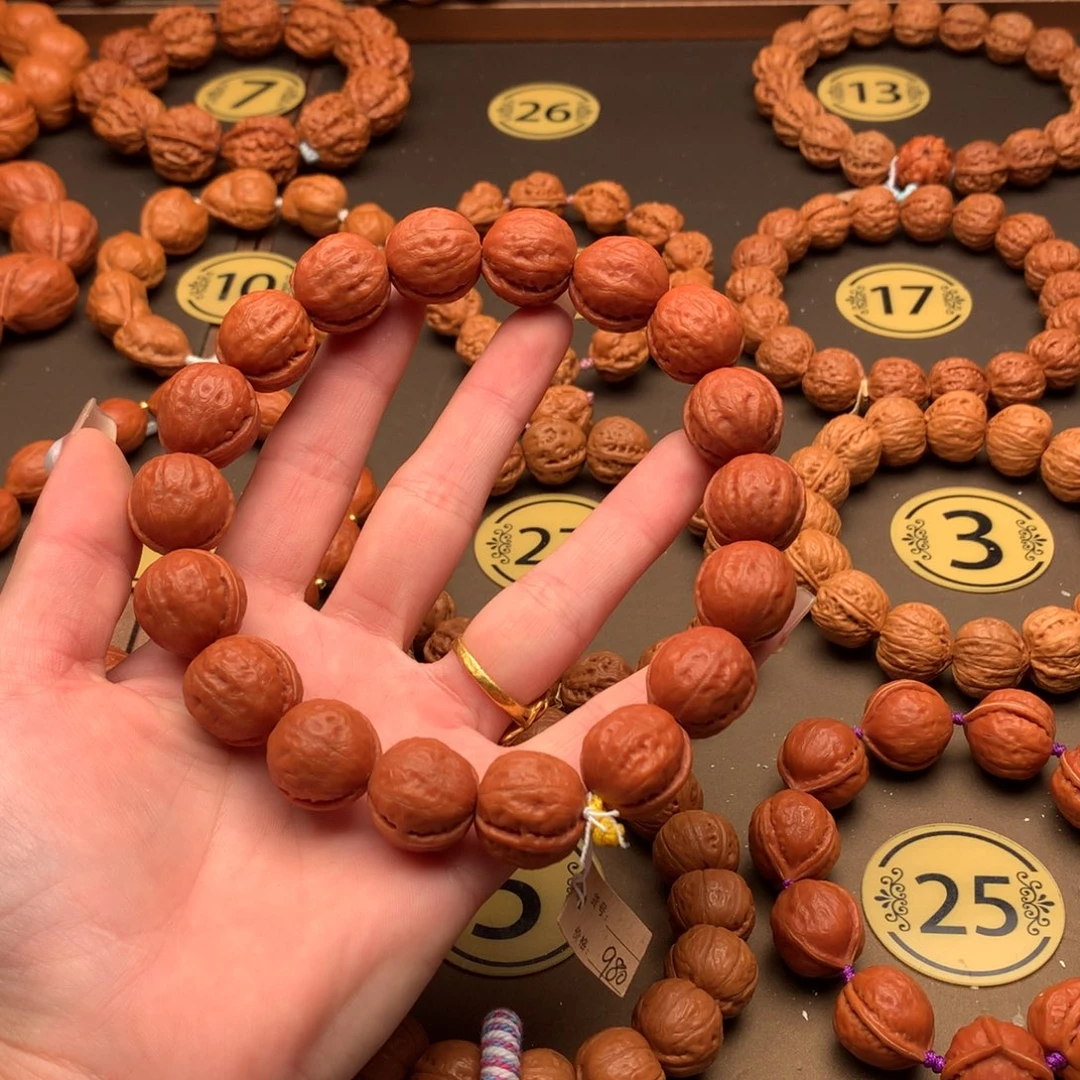 有***福文玩核桃手串一道筋