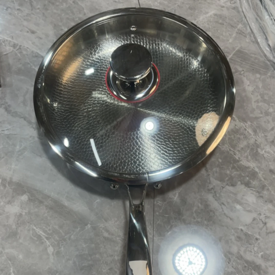 外贸28厘米钛煎锅加厚福利款