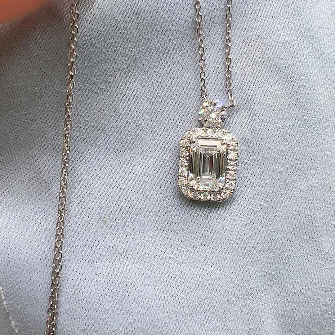 项链18K金镶嵌实验室培育钻石1.103ct K白香水瓶项链45cm