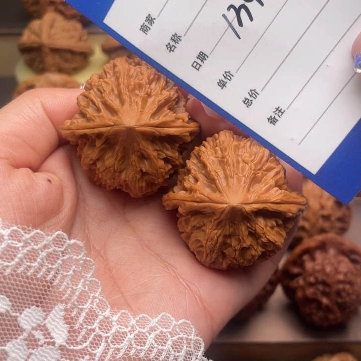 文玩核桃吊坠134号39灯笼