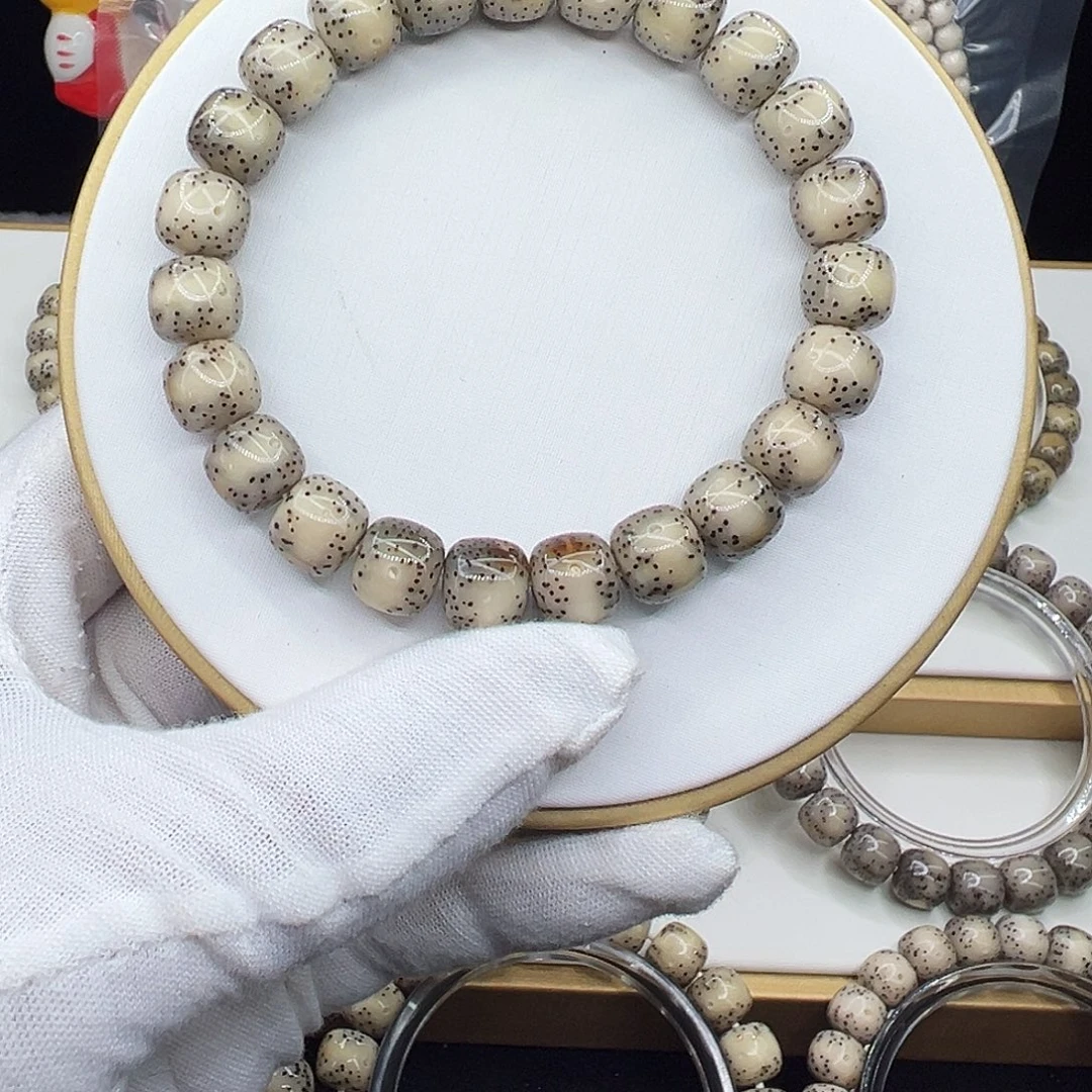 山***恙手串星月菩提骨瓷白10✖️9通体