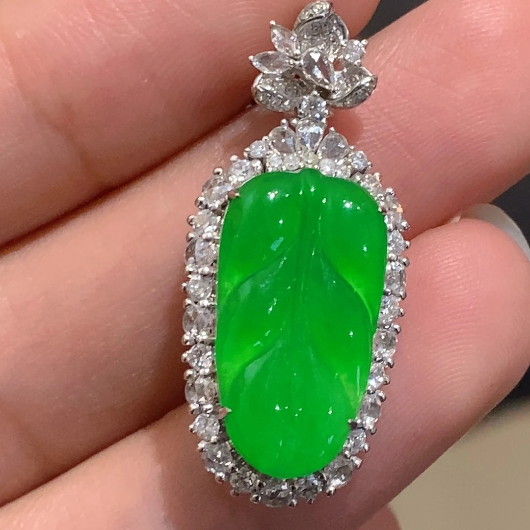 翡翠颈饰18K金镶嵌天然缅甸A货翡翠