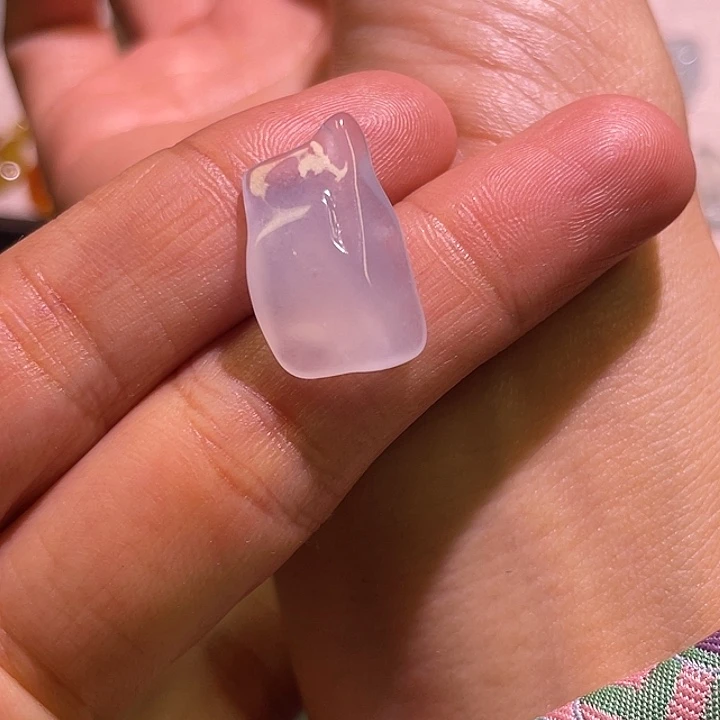 定制翡翠未镶嵌原石