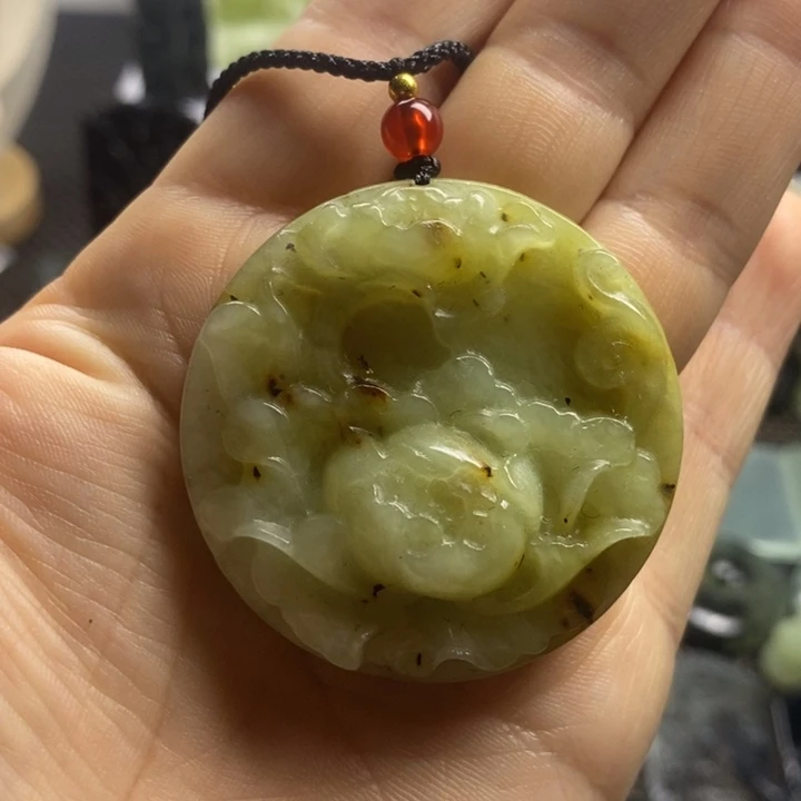 合金蛇纹石玉颈饰