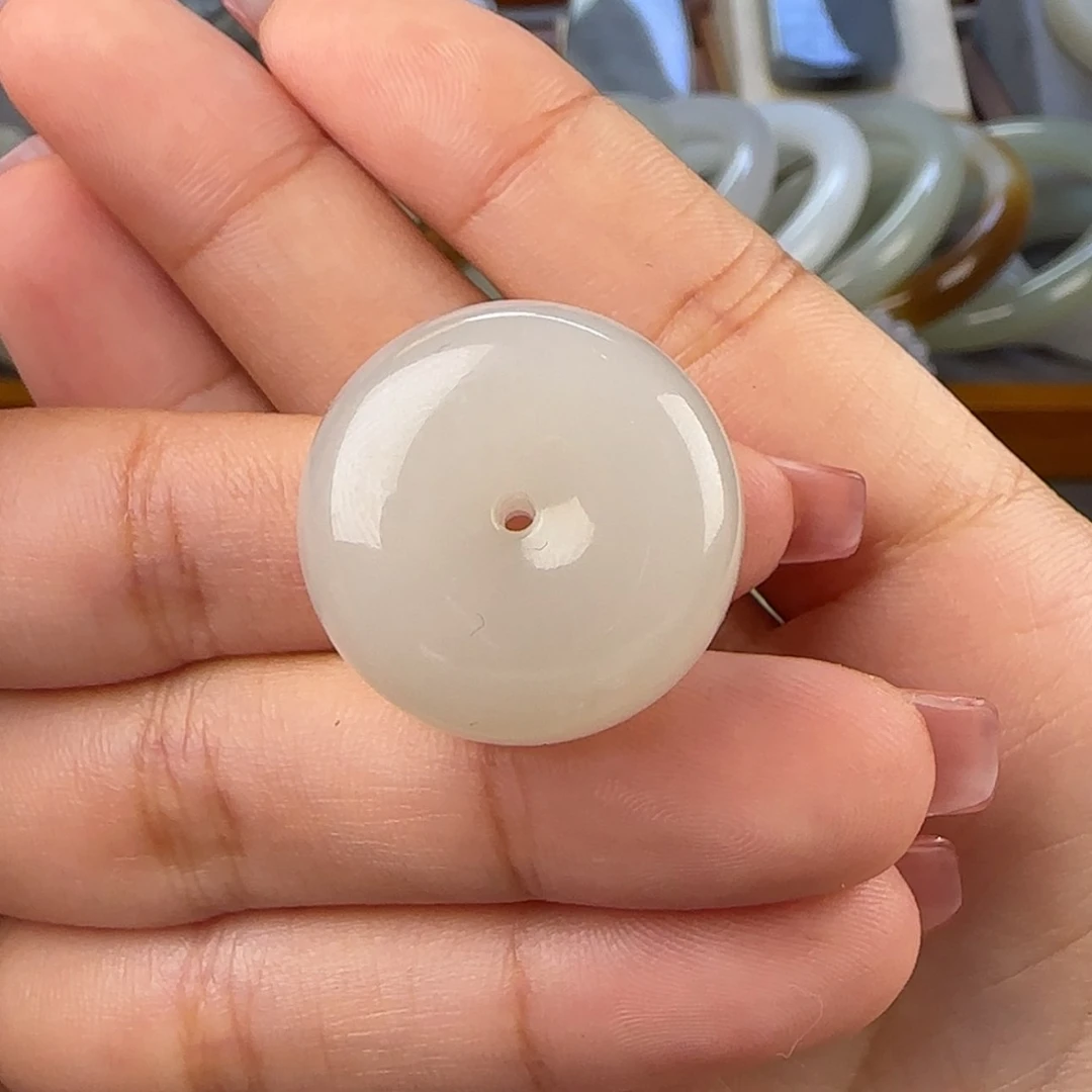 【闪购商品】和田玉未镶嵌颈饰