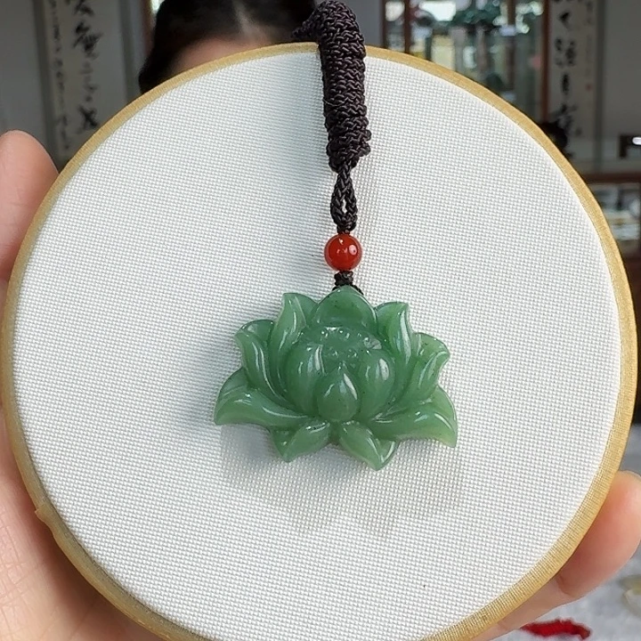 密玉（石英质玉）未镶嵌颈饰