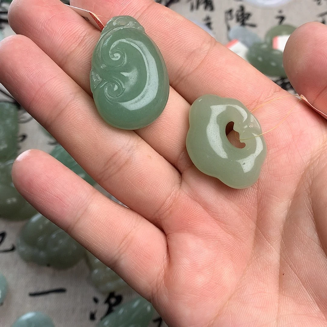 翡翠未镶嵌颈饰东陵玉