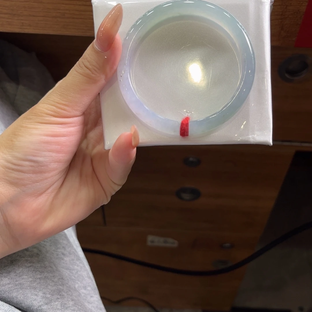 翡翠未镶嵌手镯56春彩色