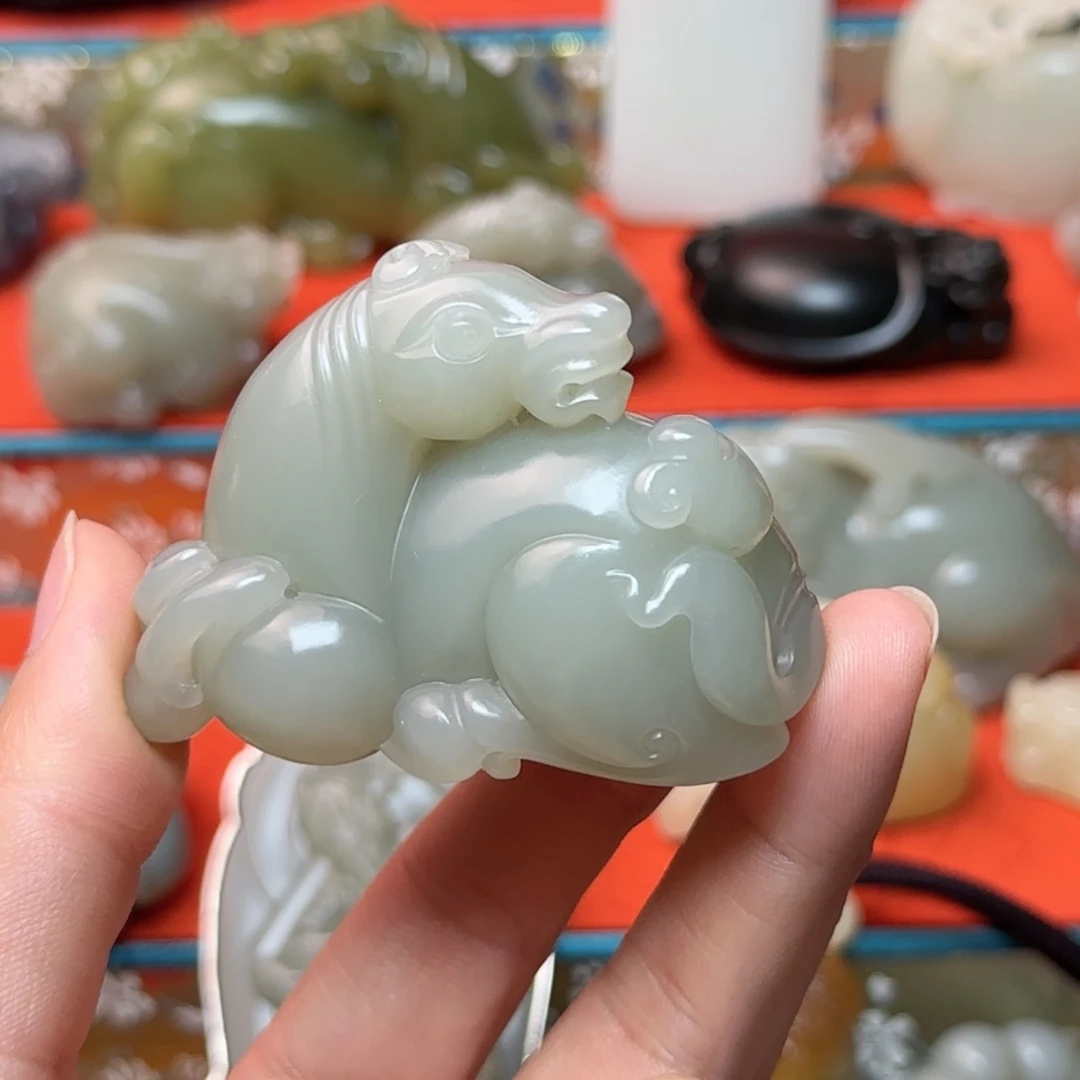 未镶嵌和田玉挂件