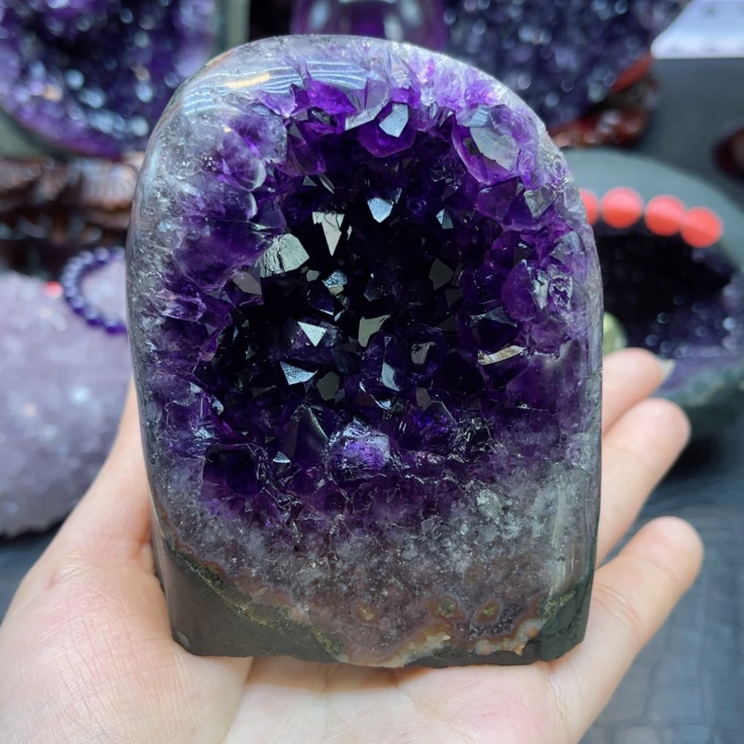紫晶大型摆件（非配饰）未镶嵌