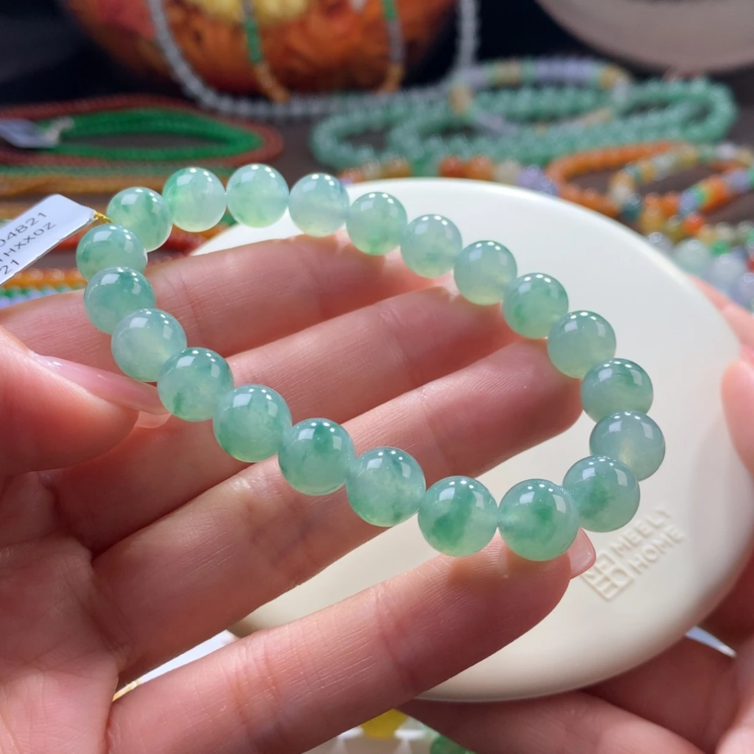 未镶嵌手链翡翠胶润绿底飘花卡9