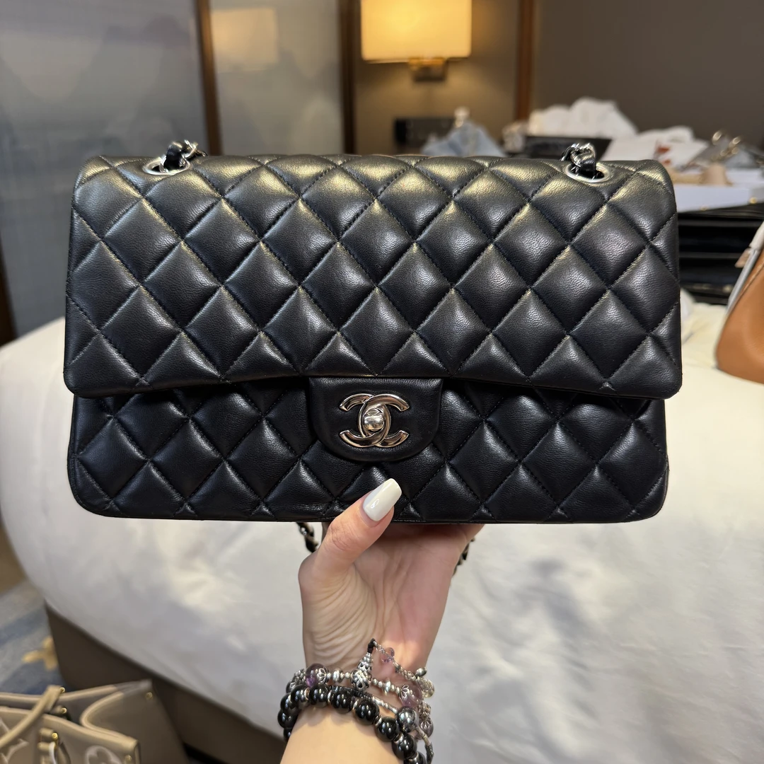 99新 Chanel/香奈儿 Chanel cf中号黑银时尚包/JM0060