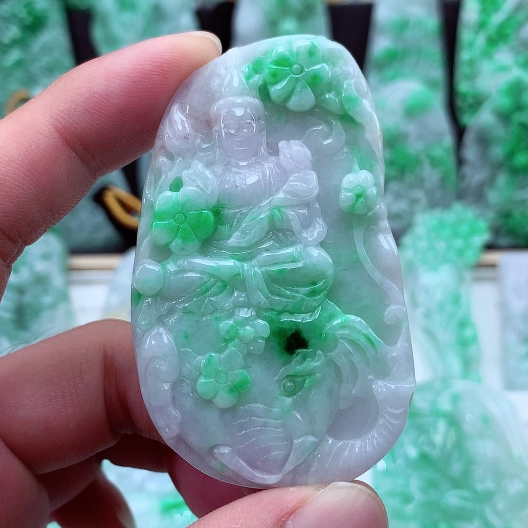 翡翠未镶嵌颈饰翡翠吊坠