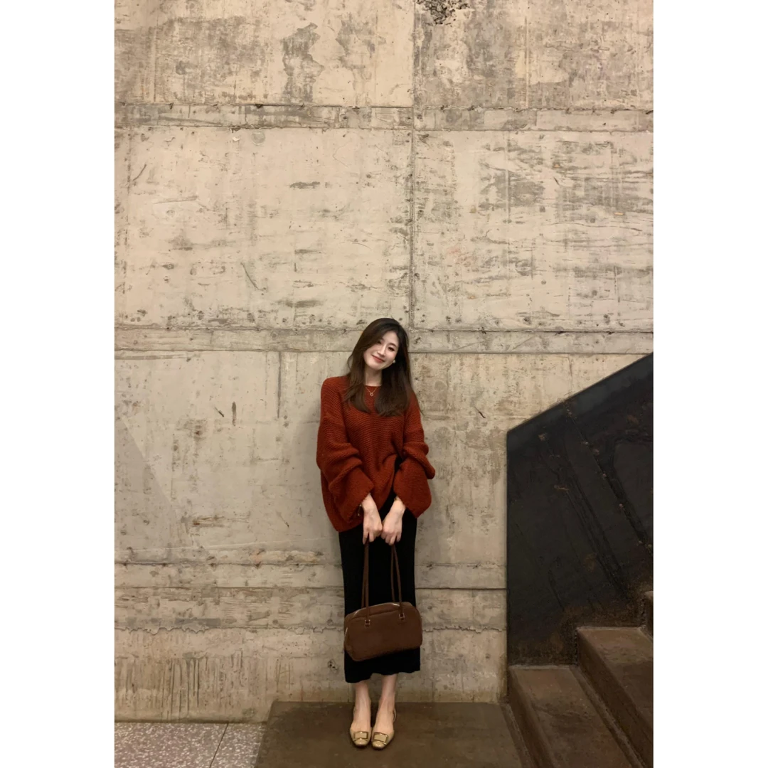 2025年秋季新款巨好看法式小香风绝美红色毛衣气质上衣半身裙套装