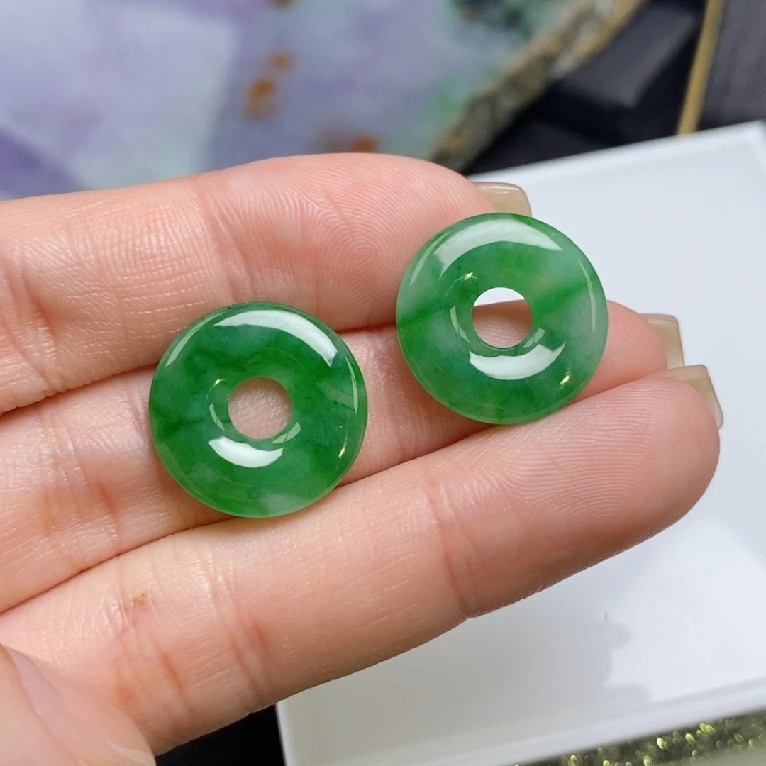 翡翠未镶嵌耳饰甜甜圈