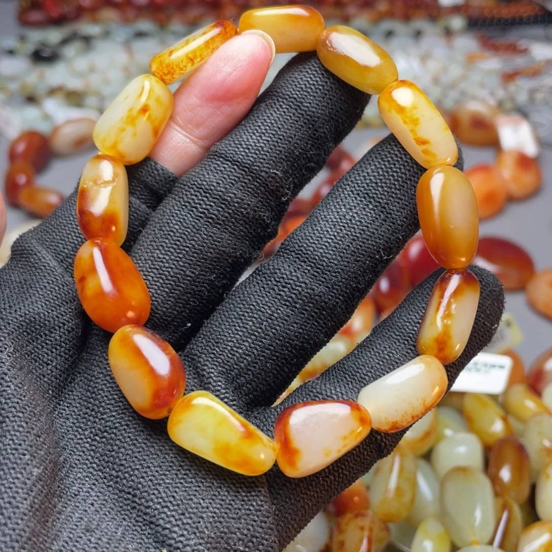 和田玉未镶嵌手链