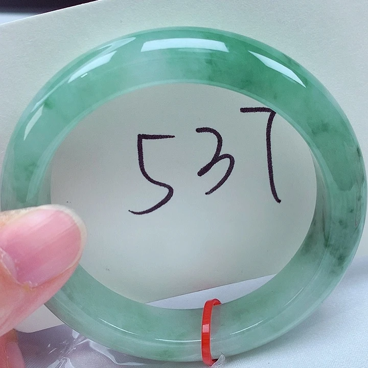 翡翠未镶嵌手镯翡翠