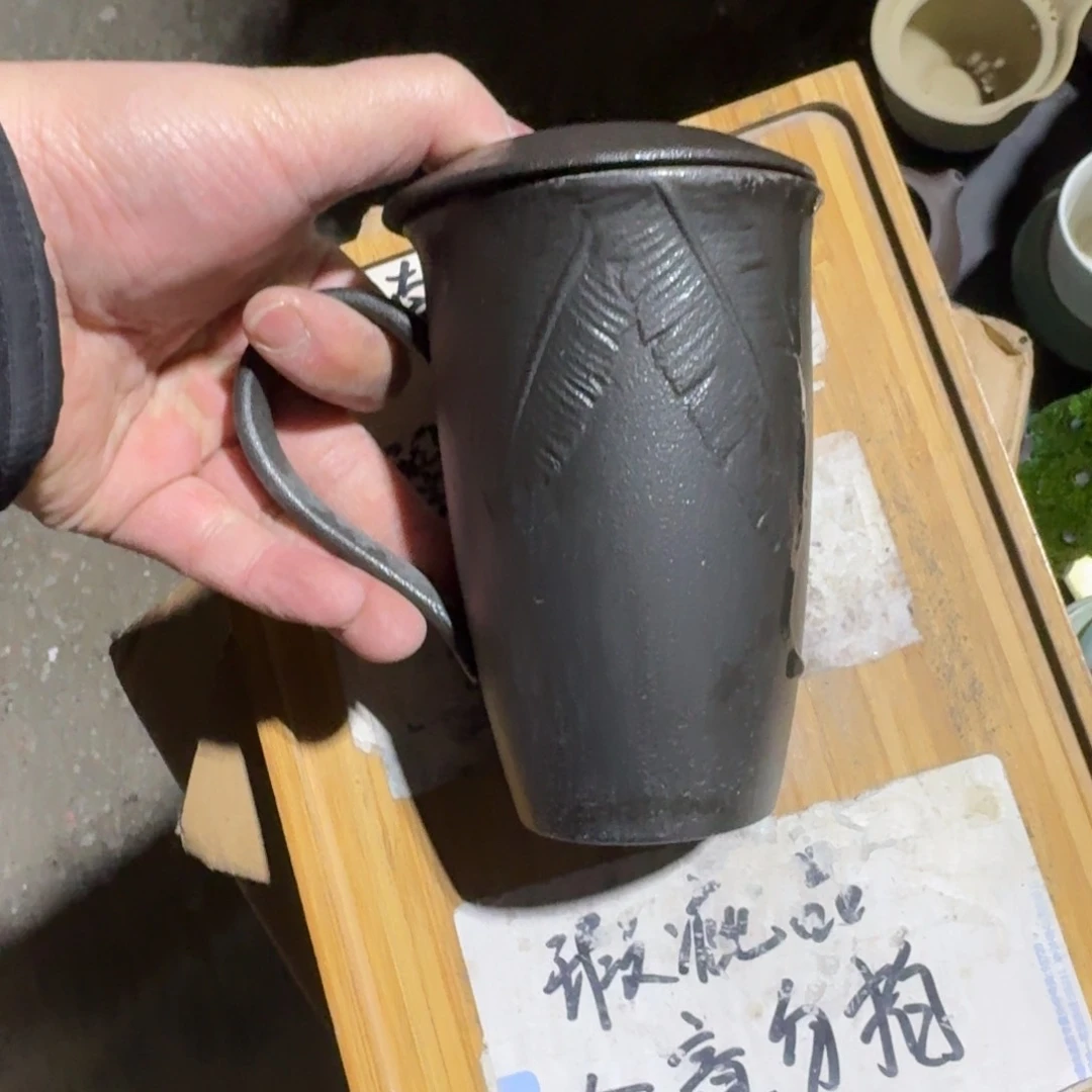 瑕疵介意勿拍陶瓷器皿E056
