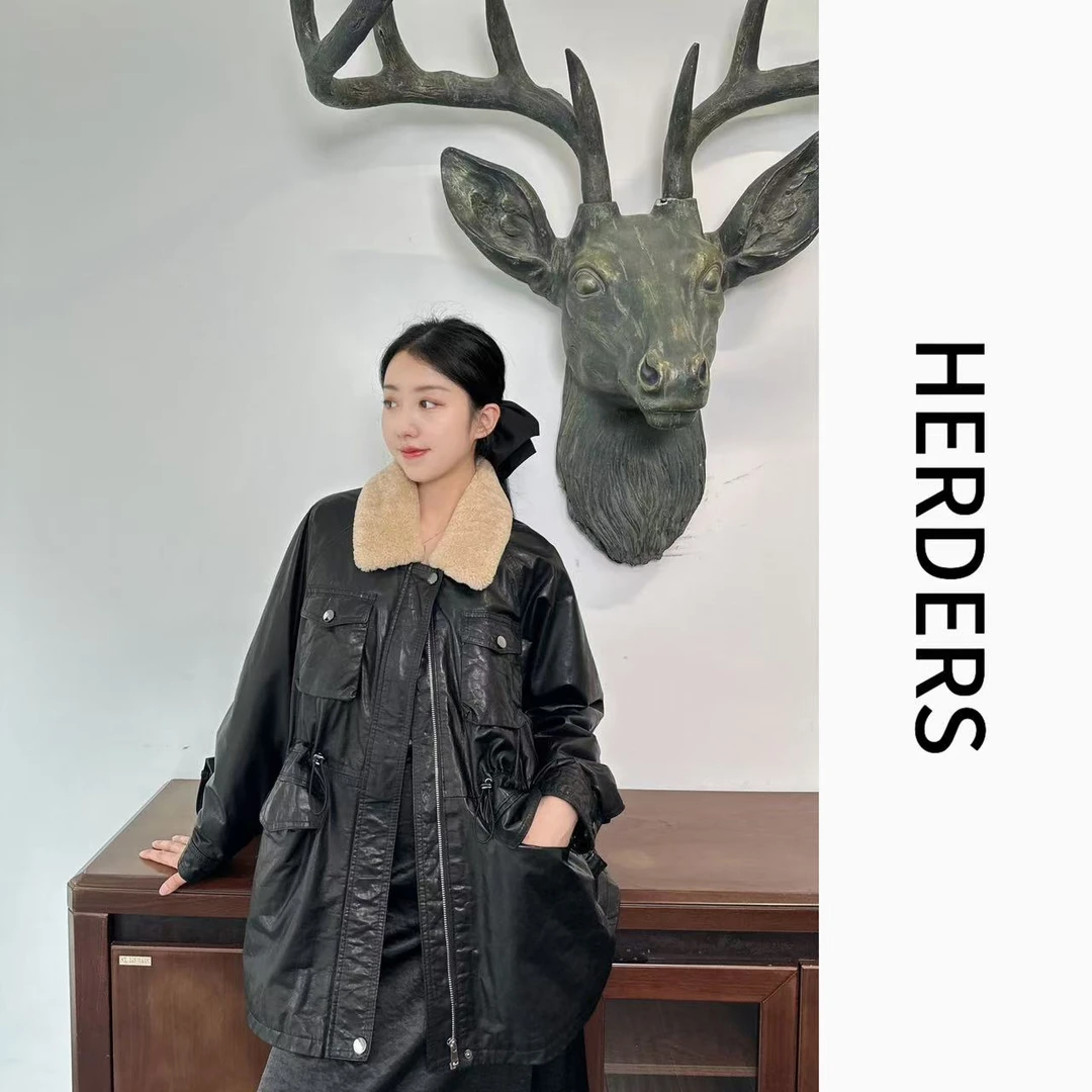 HERDERS 短款小翻领双色拉链款皮衣 255576