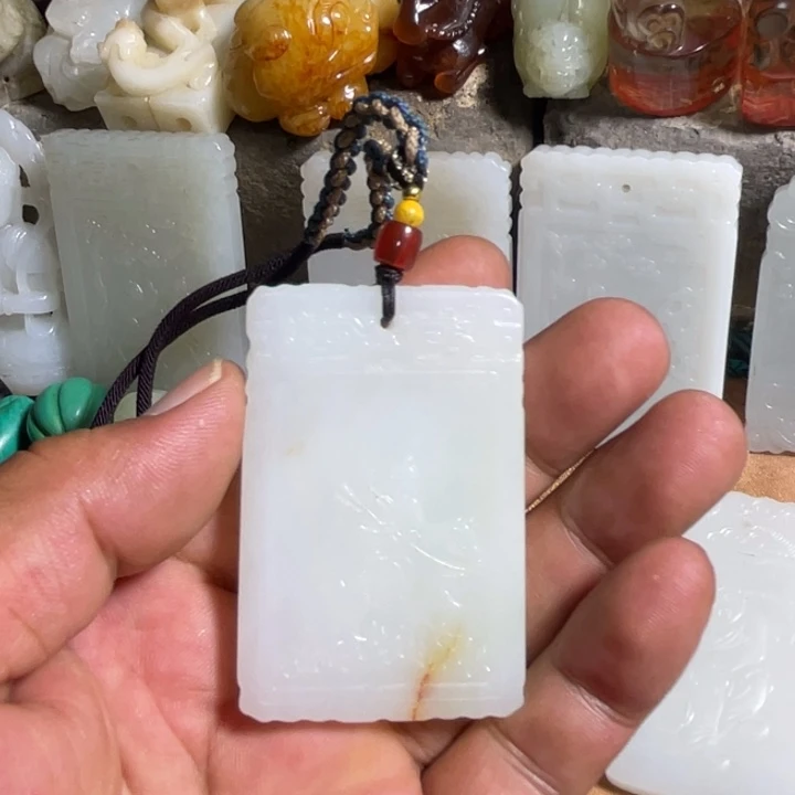 水***人和田玉未镶嵌吊坠(不含链)