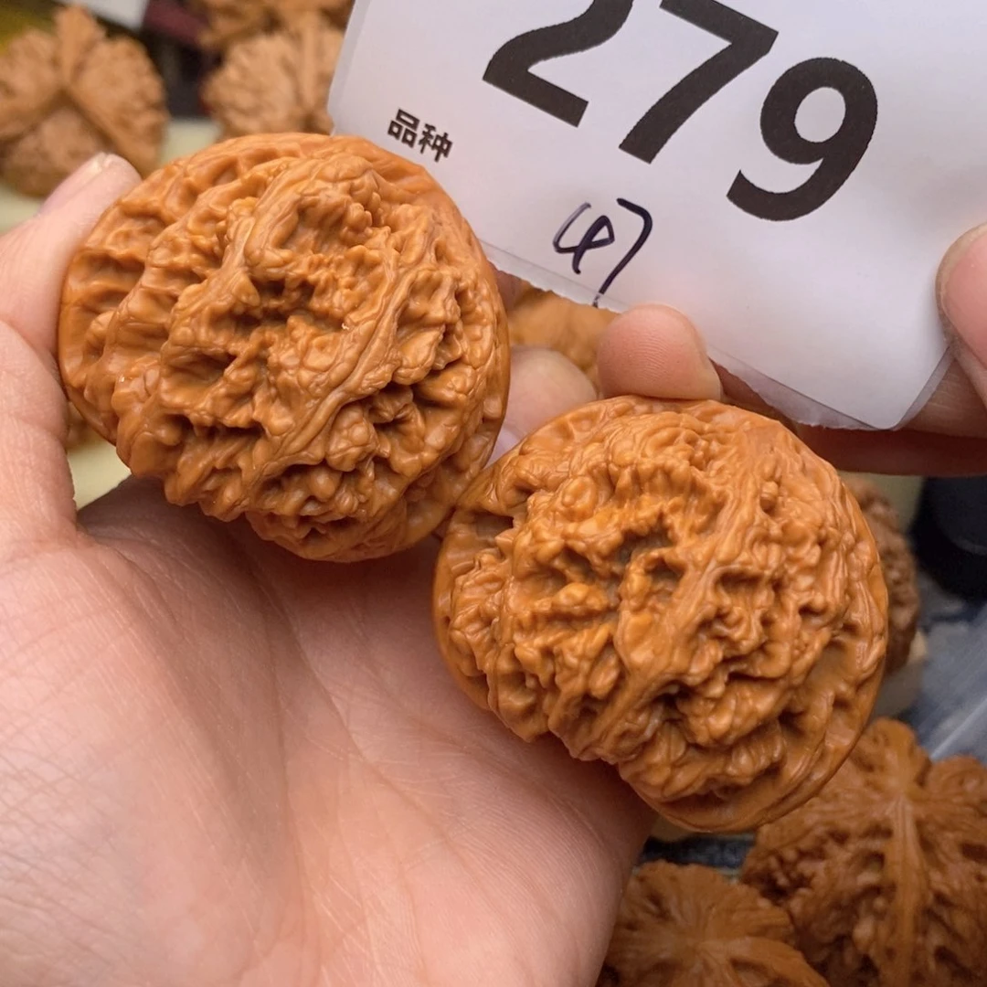 文玩核桃把件279号47粗筋