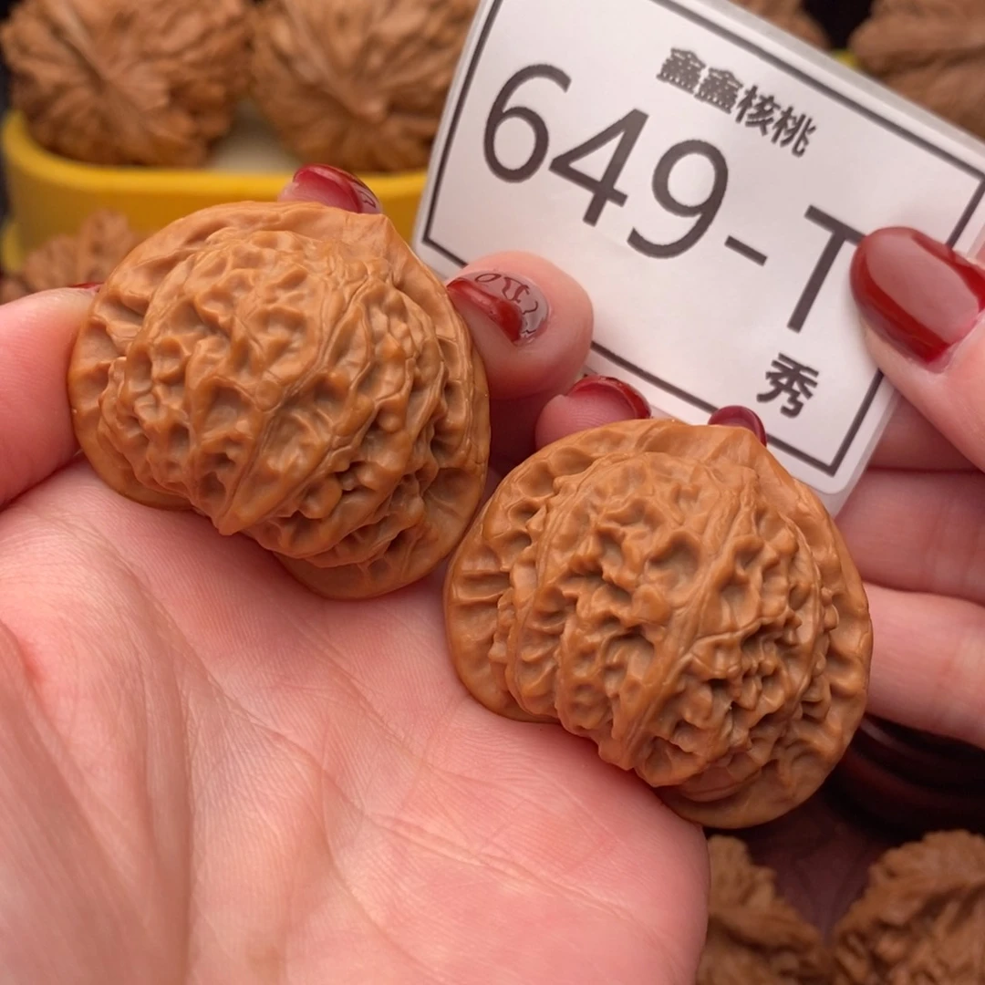 文玩核桃把件宫灯40