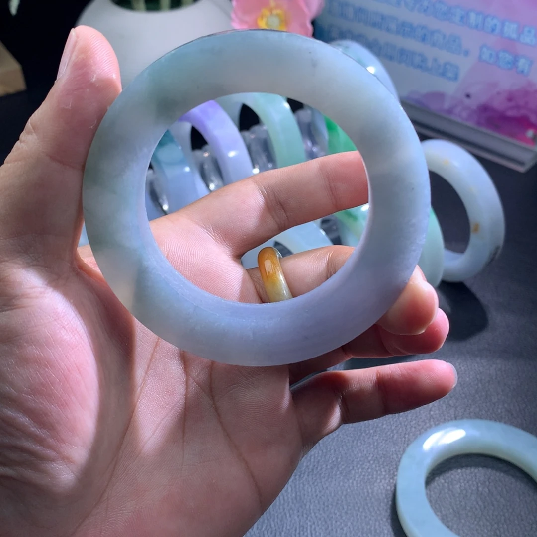 宇***儿定制翡翠未镶嵌翡翠手镯翡翠