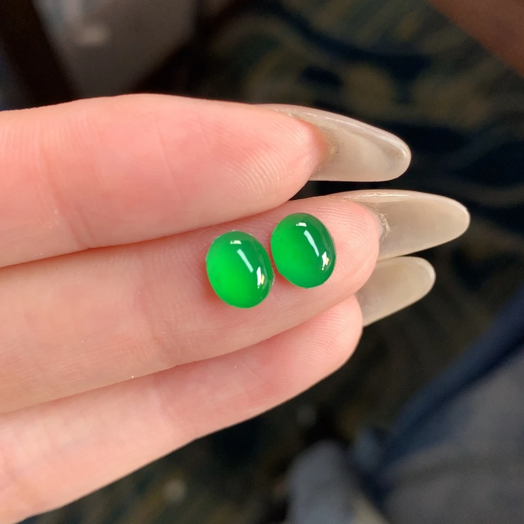 翡翠裸石7.60-6.12-3.15