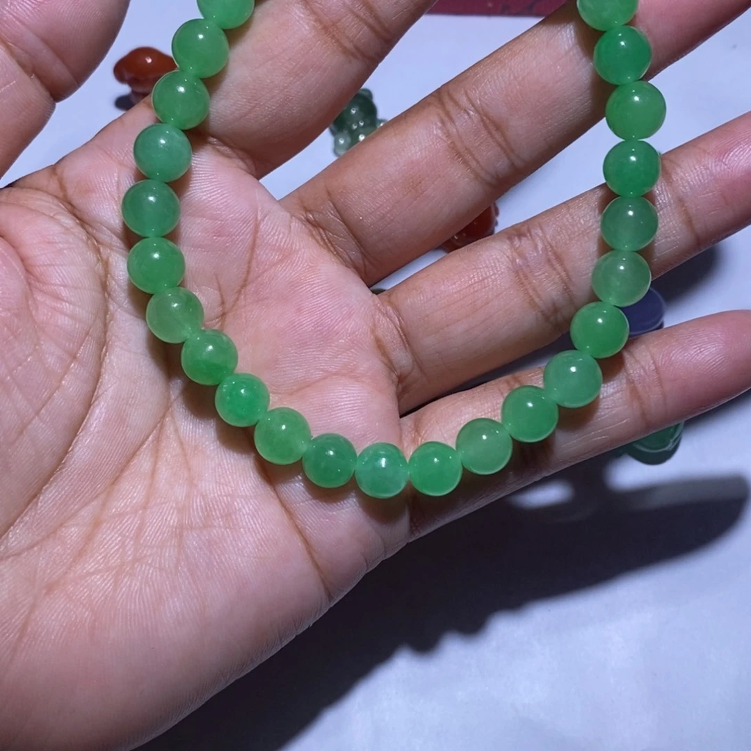 颈饰未镶嵌翡翠豆**抖036