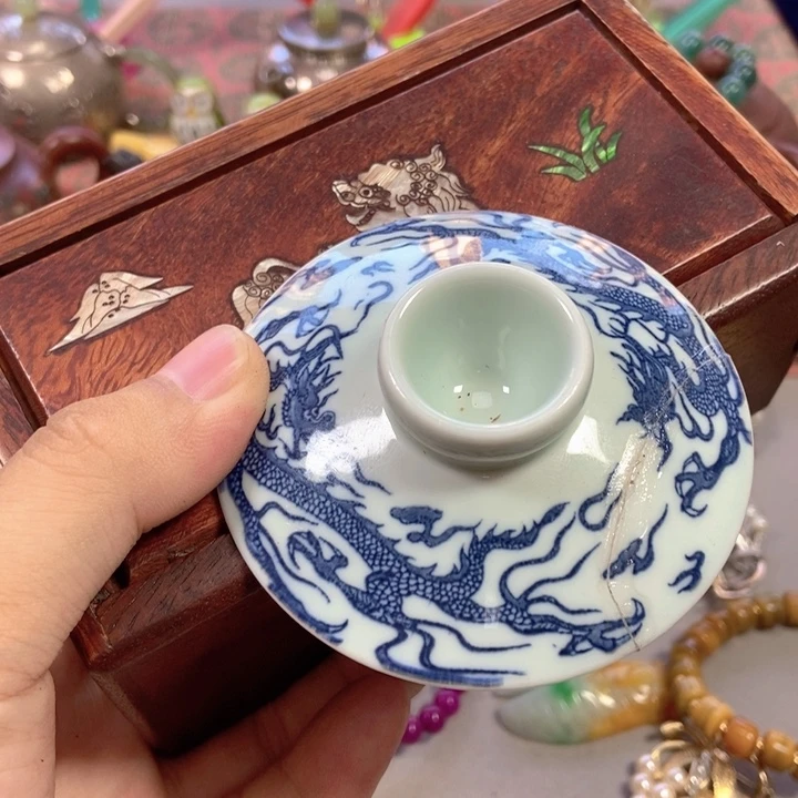 瓷片哈哈哈哈哈哈哈哈哈哈哈