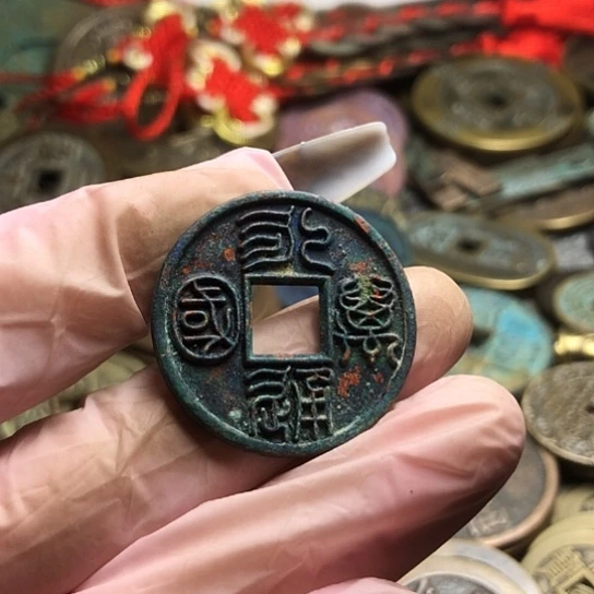 现代仿制工艺品永通