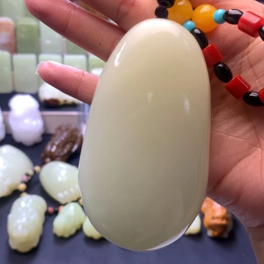 石材方解石手把件