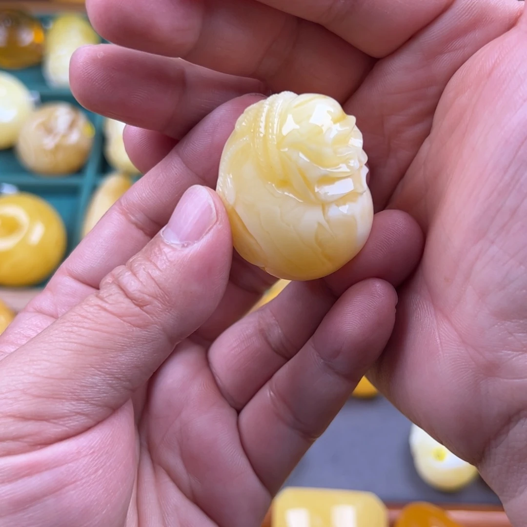 未镶嵌颈饰琥珀?****ꫀ纯天然蜜蜡