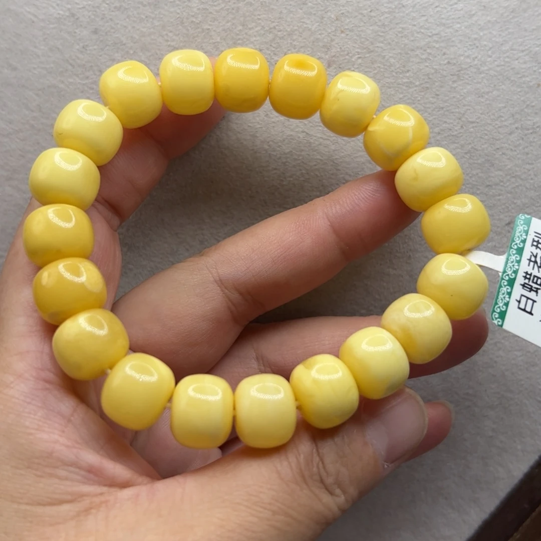 琥珀未镶嵌珠宝奇石13