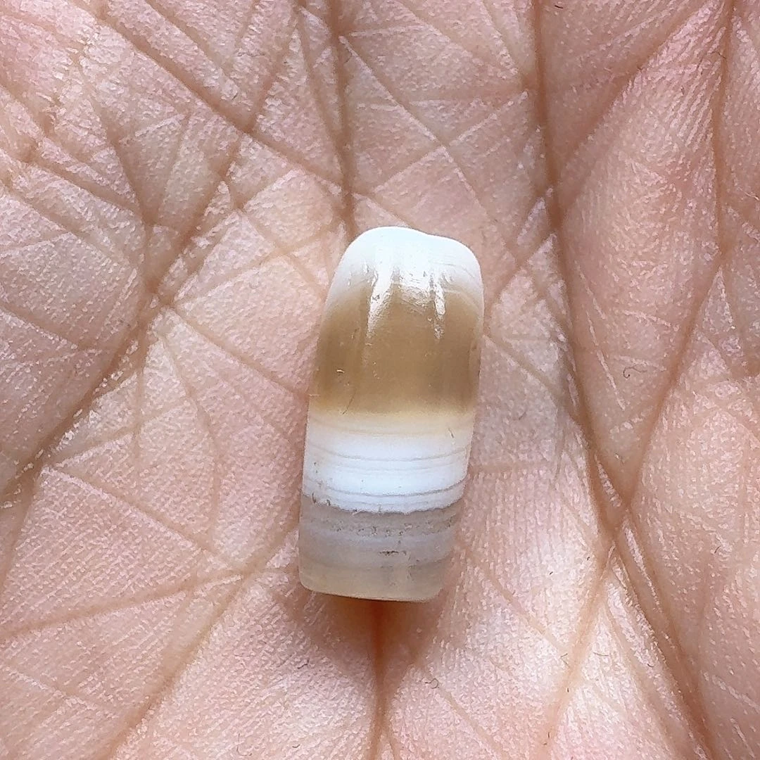 玛瑙/玉髓颈饰未镶嵌商****）