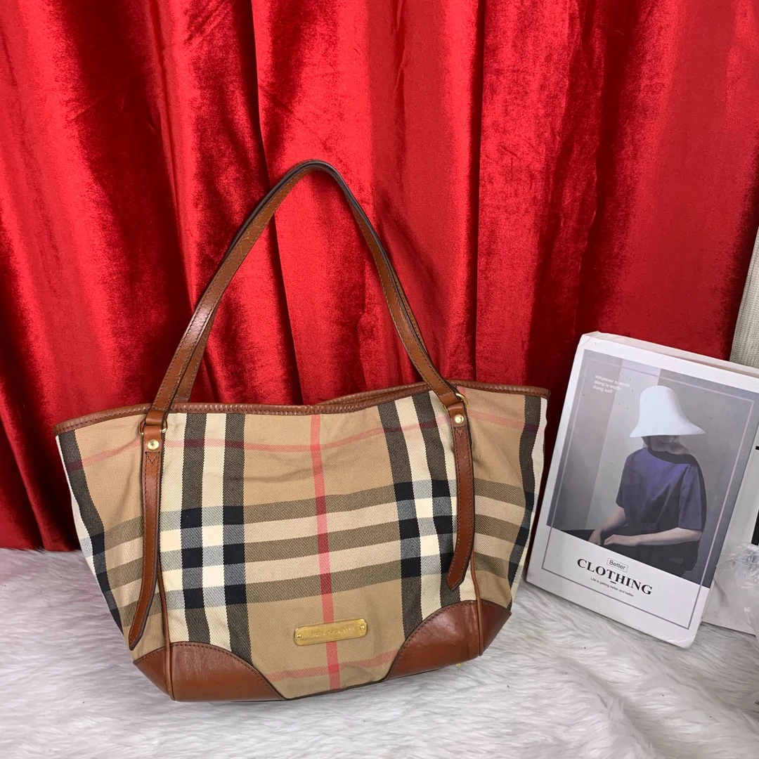 95新 BURBERRY/博柏利 巴宝莉托特包/FYWJ09504530/4530