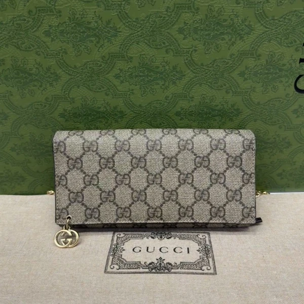 95新/古驰/包包/市场价8000/250511FZ0048