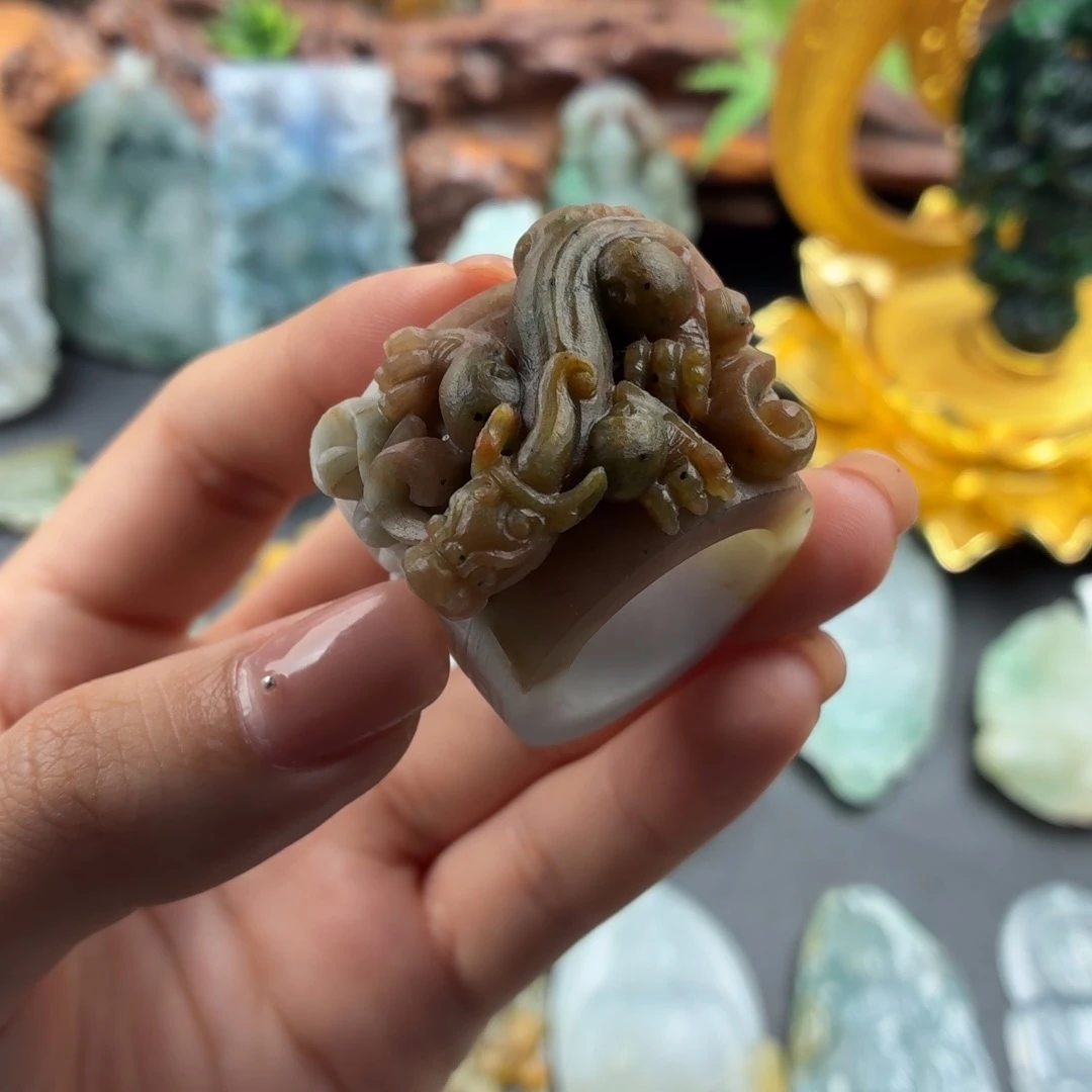 定制翡翠未镶嵌翡翠