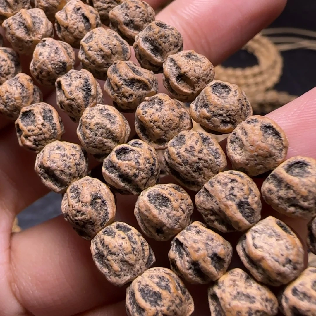 想****吊坠柏香籽/百香籽