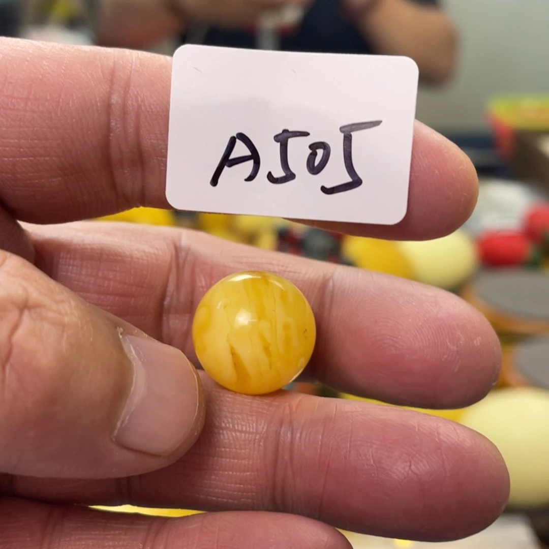 手链琥珀未镶嵌多样性发，发其中一件
