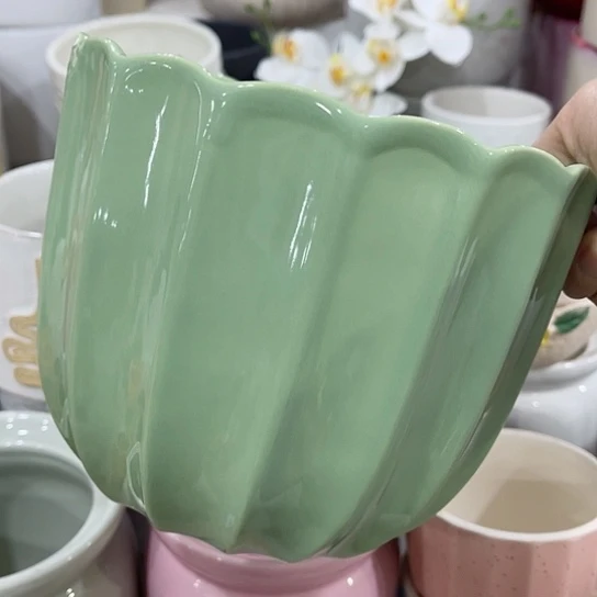 多肉绿植陶瓷花盆9.9包邮，有孔