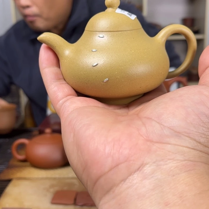 雨***者紫砂茶叶罐修的绿泥