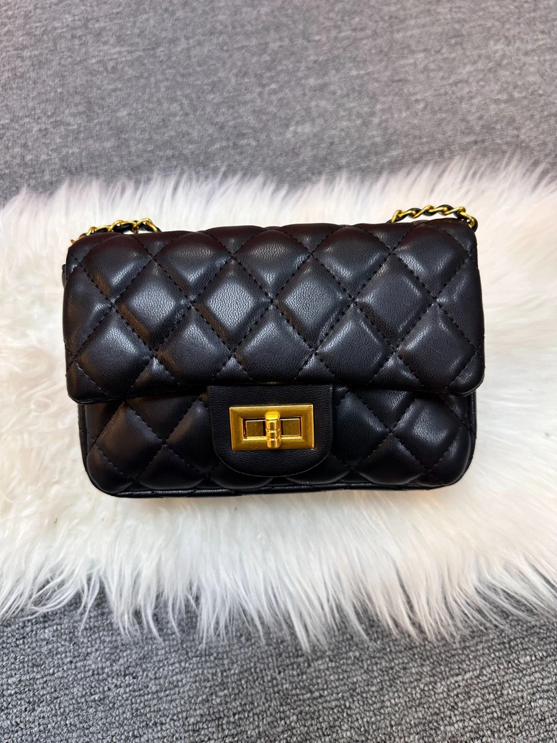 X570--X599--单肩斜挎包百搭时尚休闲轻奢简约