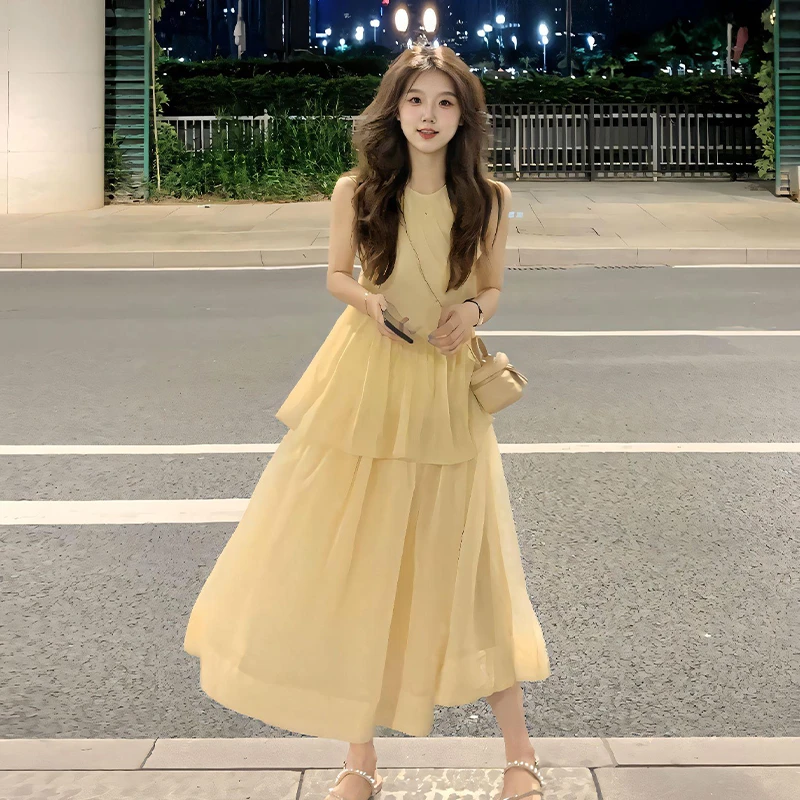 法式气质小香风黄色背心连衣裙女夏新款小个子收腰无袖长蛋糕裙子