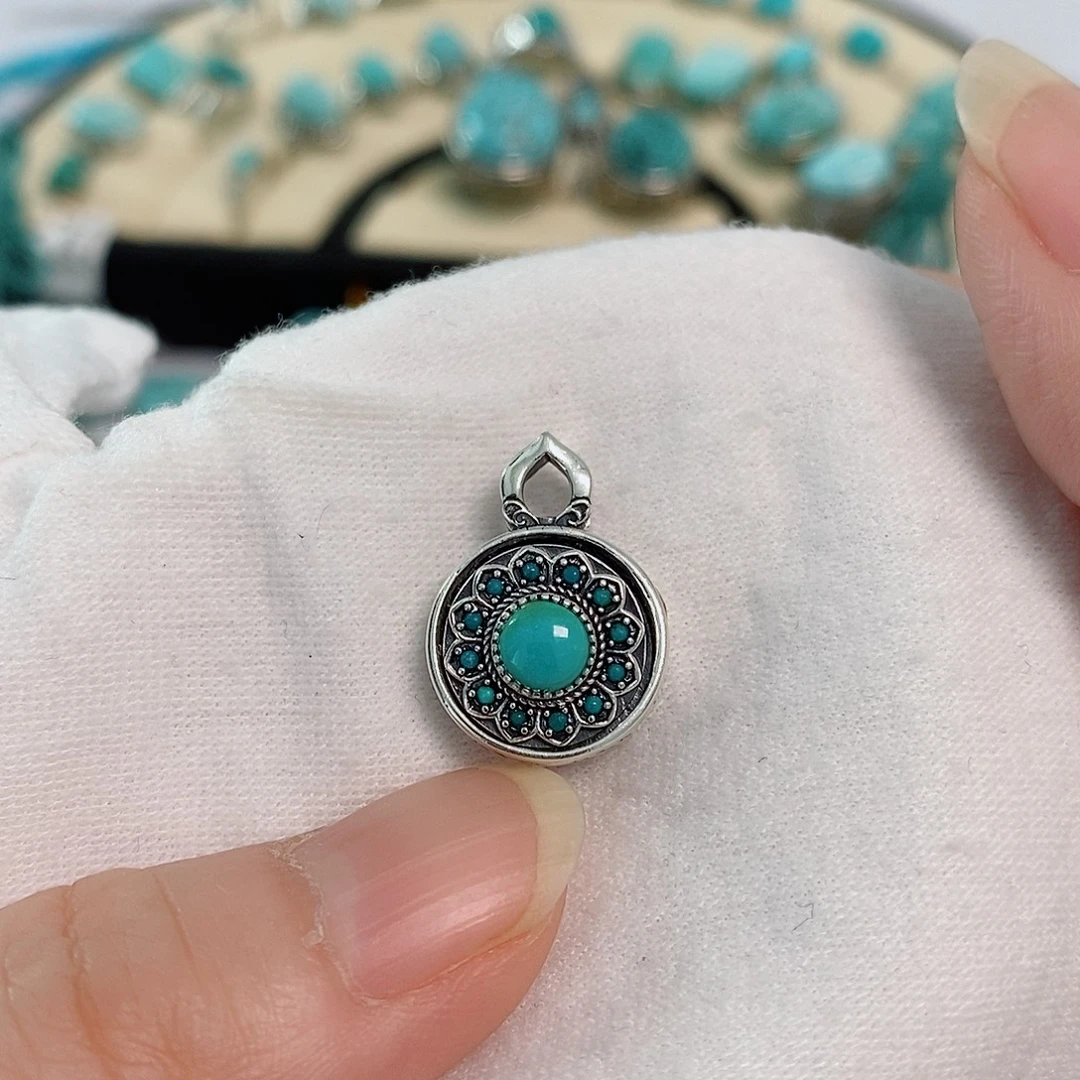 绿松石银S925镶嵌珠宝奇石