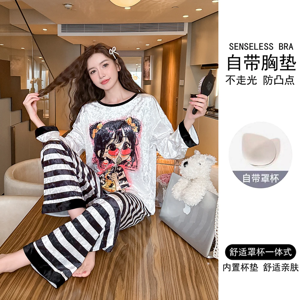 带胸垫2025年新款金丝绒睡衣女春秋季长袖可爱卡通秋冬家居服套装