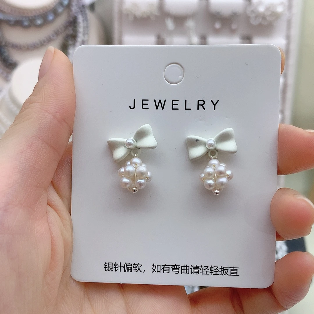 银S925镶嵌淡水珍珠耳饰