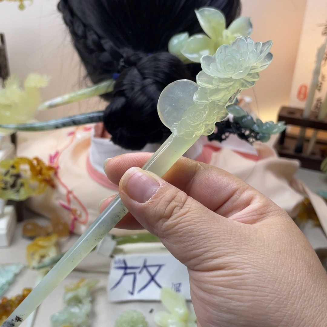 蛇纹石玉合金发饰