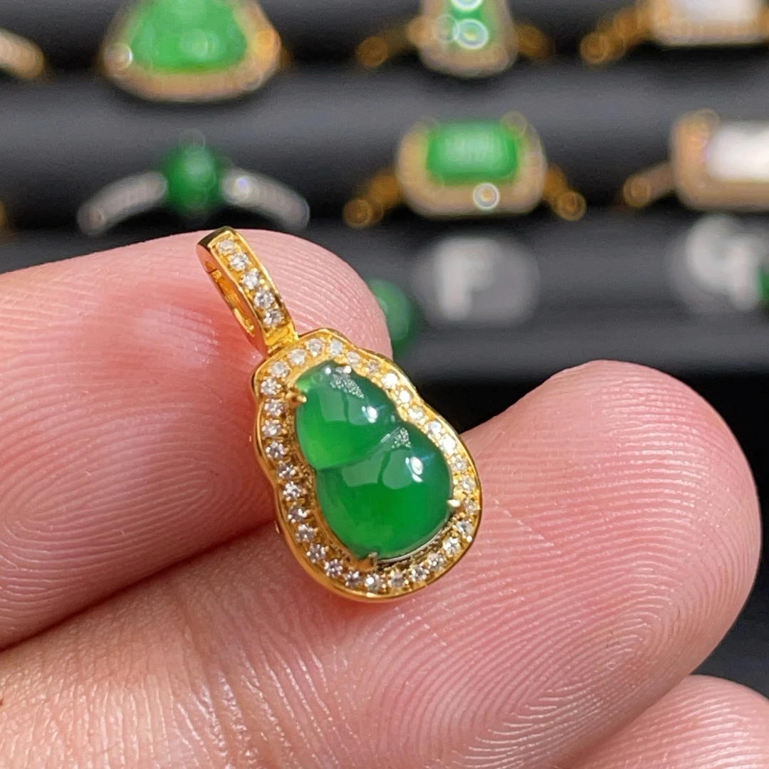 18K金天然翡翠A货-1780万能扣葫芦吊坠K黄镶嵌钻石珠宝玉石提溜